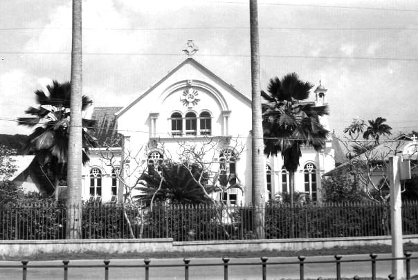 Holy Name Convent, Charlotte Street, Port of Spain. Charlotte Street (East side) opp. Memorial Park Port of Spain Trinidad.jpg